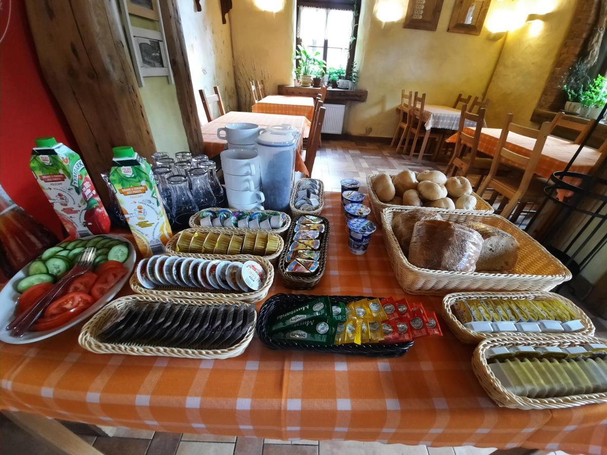 Gosciniec Pod Lipa Bed & Breakfast Szklarska Poreba Ngoại thất bức ảnh