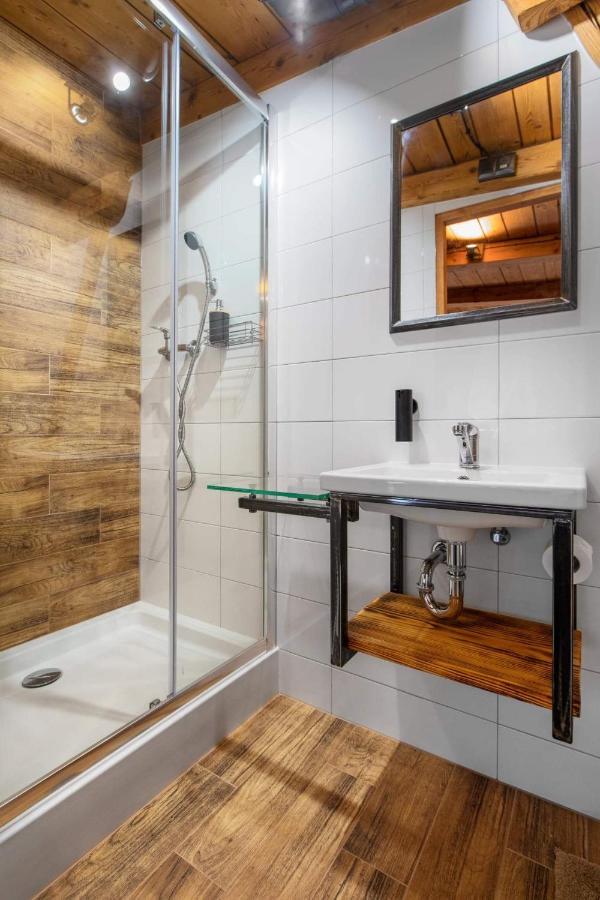 Gosciniec Pod Lipa Bed & Breakfast Szklarska Poreba Ngoại thất bức ảnh