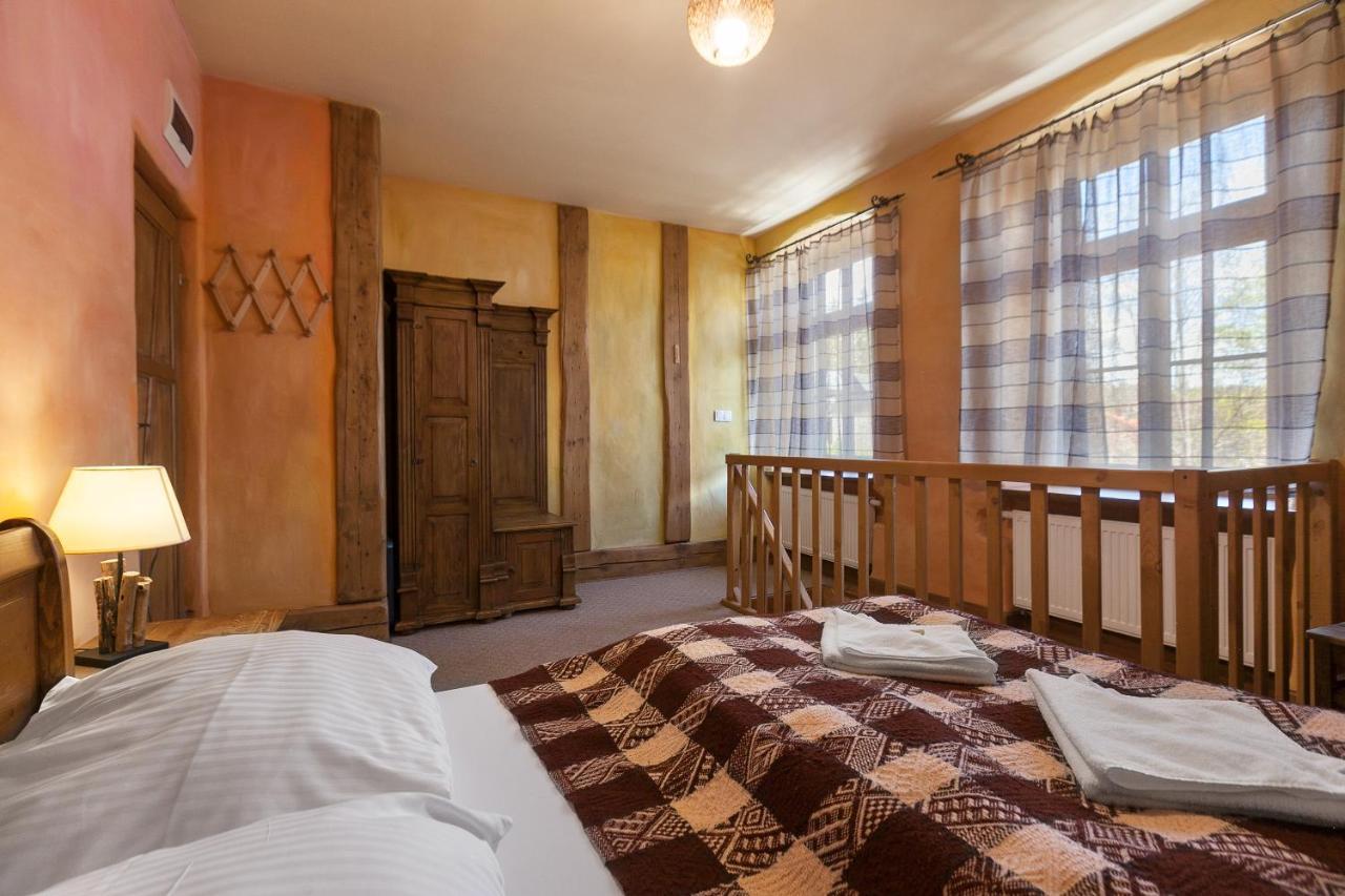 Gosciniec Pod Lipa Bed & Breakfast Szklarska Poreba Ngoại thất bức ảnh