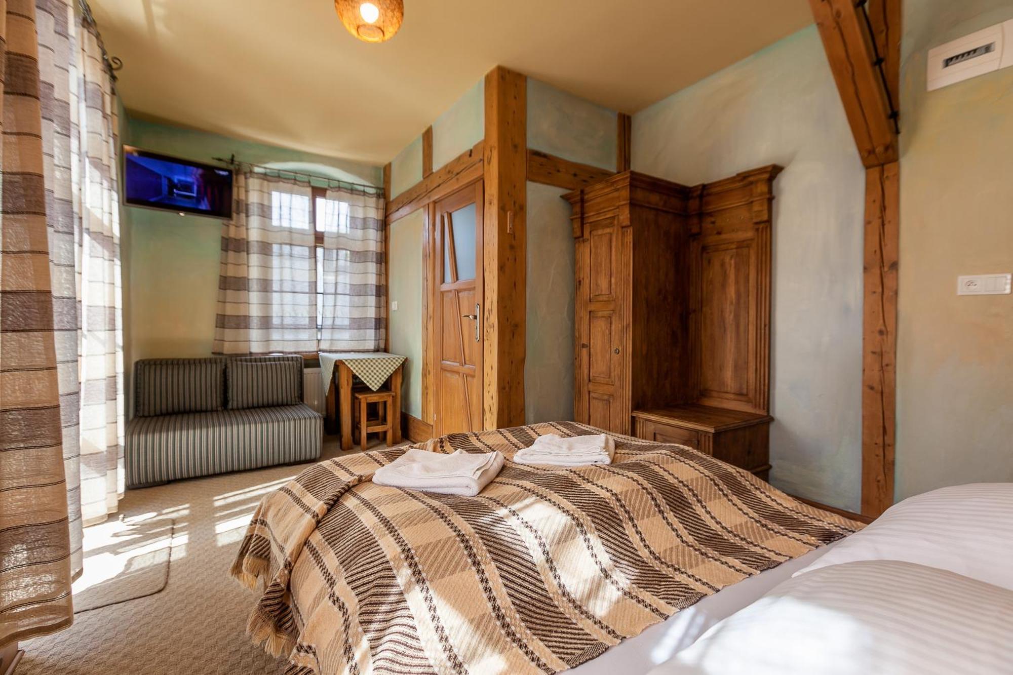 Gosciniec Pod Lipa Bed & Breakfast Szklarska Poreba Ngoại thất bức ảnh