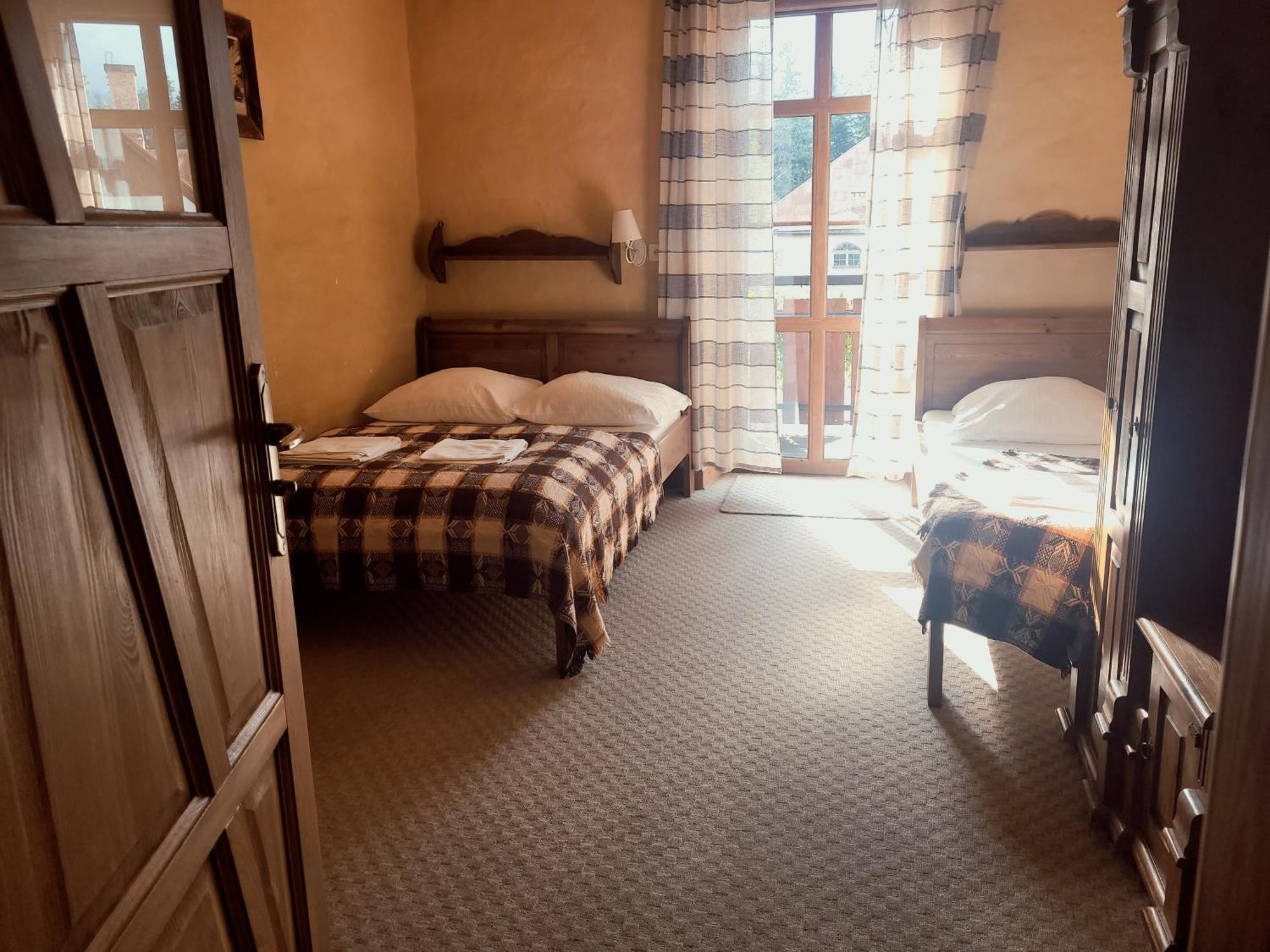 Gosciniec Pod Lipa Bed & Breakfast Szklarska Poreba Phòng bức ảnh